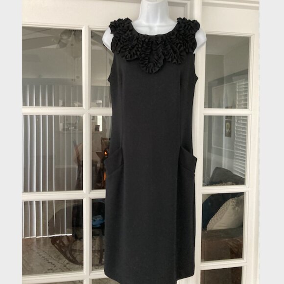 Adrienne Vittadini Dresses & Skirts - Adrienne Vittadini Black Sleeveless Knit Embossed Yolk Little Black Dress 10